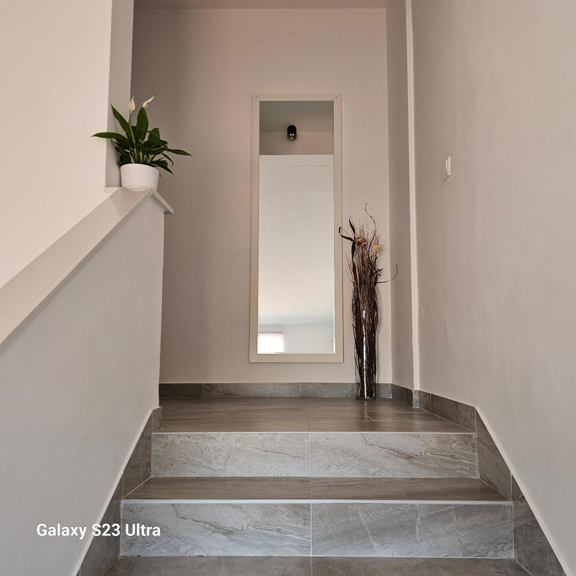 Apartmani Dianna Kaštela Екстериор снимка